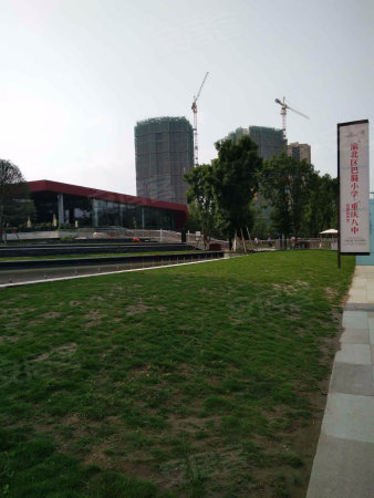 360万方中央轨道站商圈小学旁带巴蜀公园和八福田小学皇岗图片