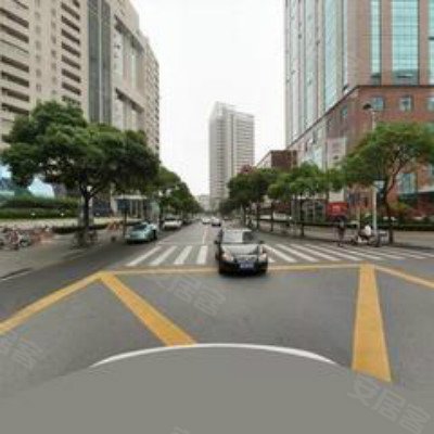 2号线娄山关路站步行10分钟-东方国际大厦,东