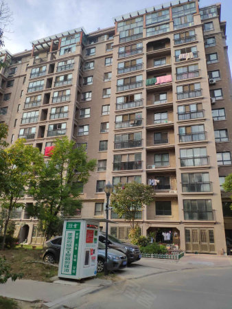 欧洲城一期 多层6楼 82平方 2室 49万 中等装修 双证