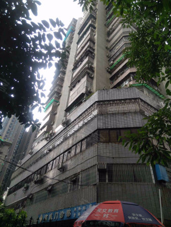 五羊新城 愉景大厦 附近健身房 家私家电配置新 直接拎包入住