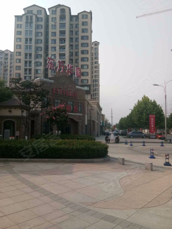 建邦听海东 东方华庭大三居 多层带电梯 仅售180 户型超棒