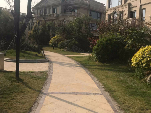 宝龙御湖官邸(公寓)户型图实景图片