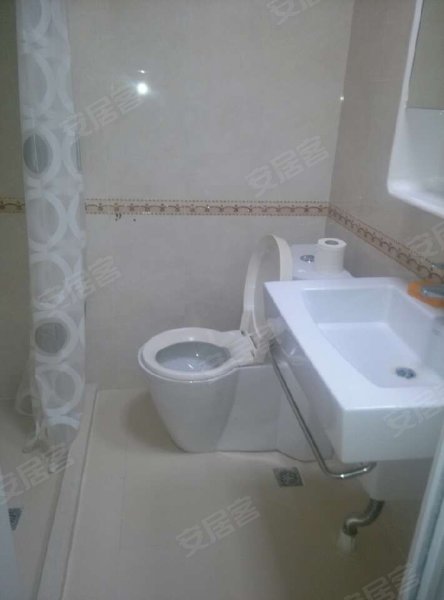 上海裕花园,易买得租房,找房就要找个舒适温馨