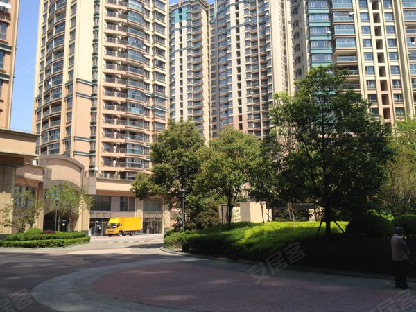 御翠豪庭,黄金城道688弄1-18号 - 上海御翠豪庭二手房,租房,房价-上海