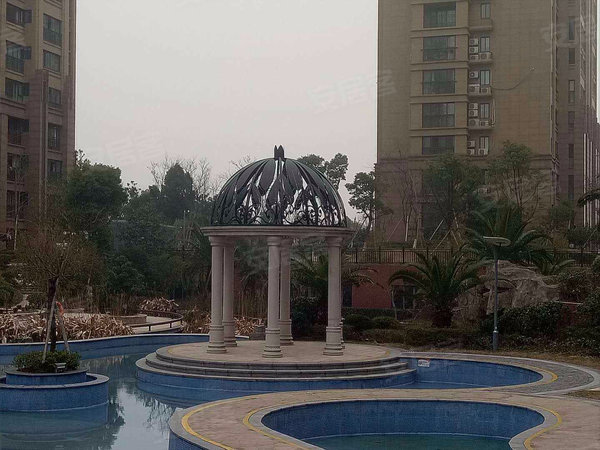 上海小区 上海周边小区 慈溪小区 白金湾  实景图 1/ 21  &