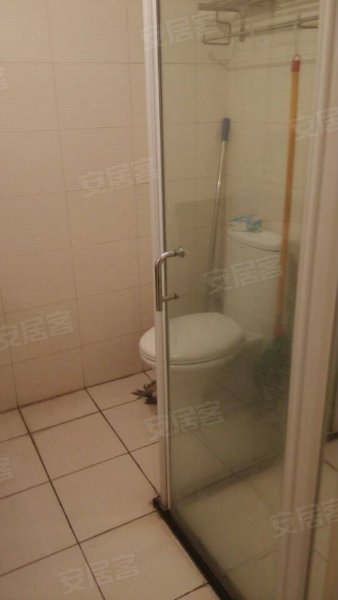 阳光100怡景苑,南滨路租房,连餐具都有,真正的