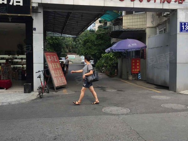 成都小区 新津小区 新津城区小区 岳巷子136号文明院落 实景图 1/ 3