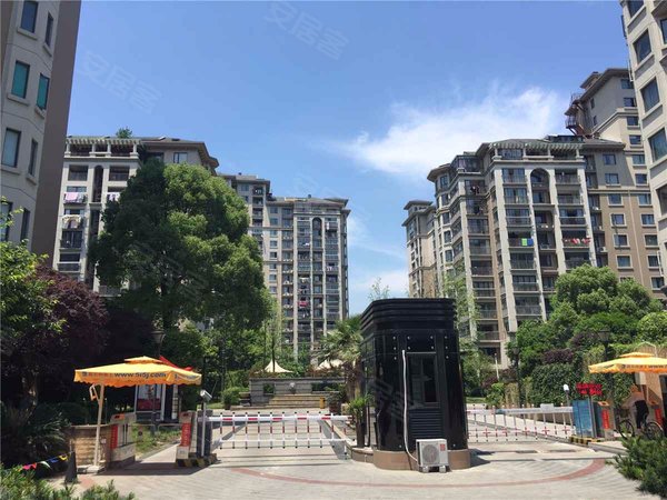 西房云溪香山北区
