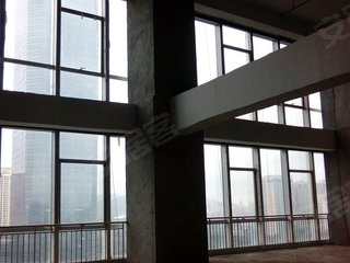 端大气上档次,大中华IFC写字楼出租,666500元