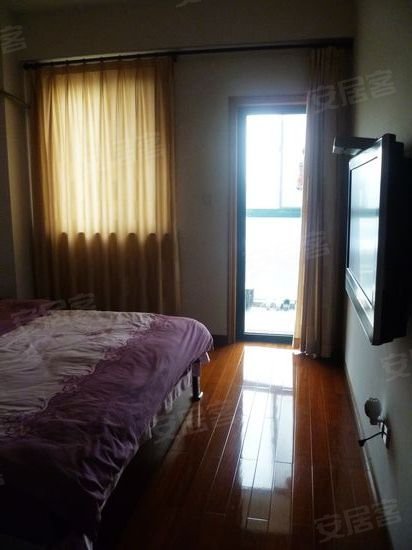 【平江万达广场租房,整租1400元\/月】万达