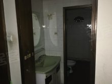 常亮亮 220x170.jpg