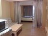 财富港租房2000元/月