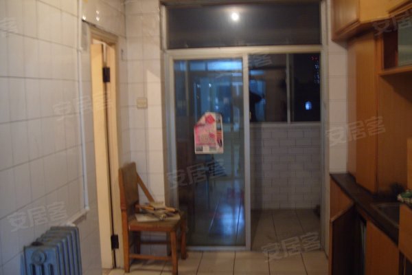 沈大北院,望花租房,冬季供暖好,采光好,无