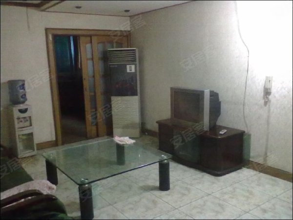 莫斯科人均绿地面积_职工宿舍人均面积(3)