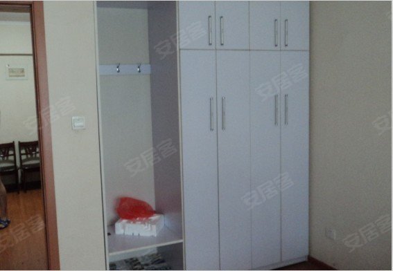 花园路 洪家楼 大润发 单身公寓 全套家具家电 