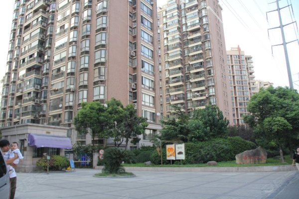 照母山楼盘小户型 600x600.jpg