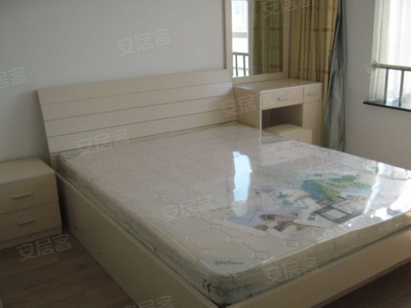 梨花苑,通江租房,市中心三院后面梨花苑