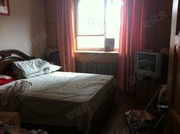 沙跃街,春柳租房,安心放心房 楼层好 地脚