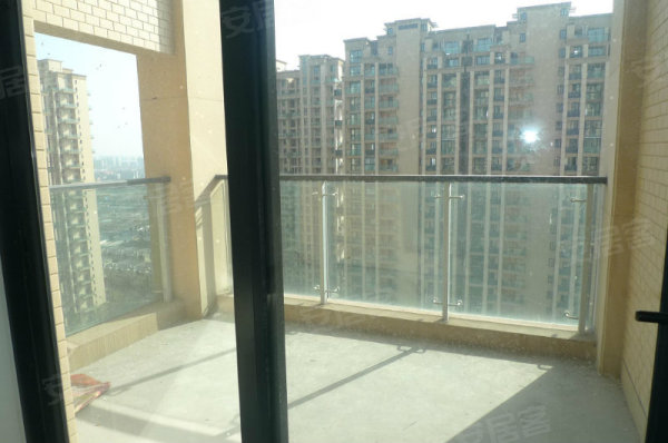 风雅乐府 loft户型 南北通透 低价格房东可以长期往外出租高清图片