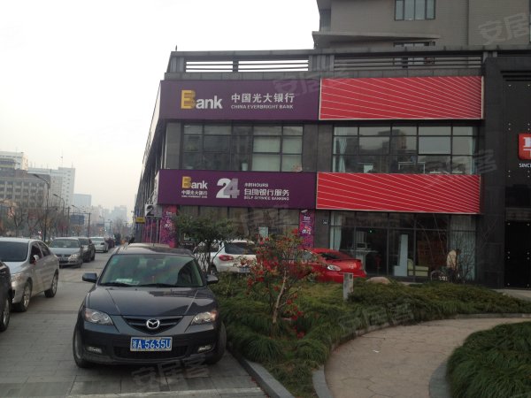 <em>学院路</em>文<em>二</em>路十字路口 带银行租约 回报率6个