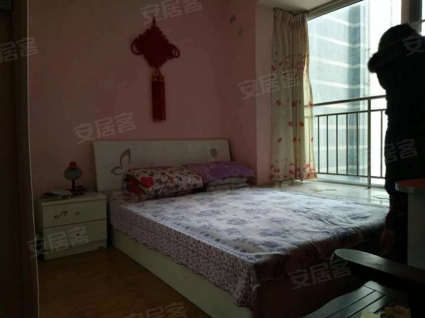 武侯区金花精装大套二可改小套三拎包入住装修