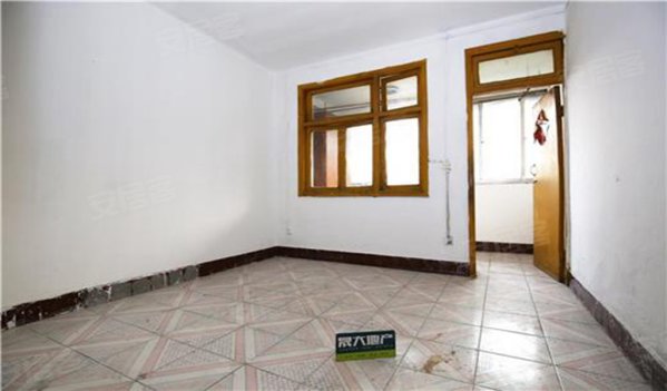 金牛区 育苗路 正读茶小 总价低 空户口 公园旁