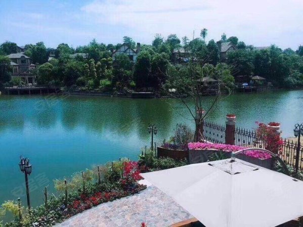 休闲养老必备 峨眉山与湖 远离世俗又有唯美的