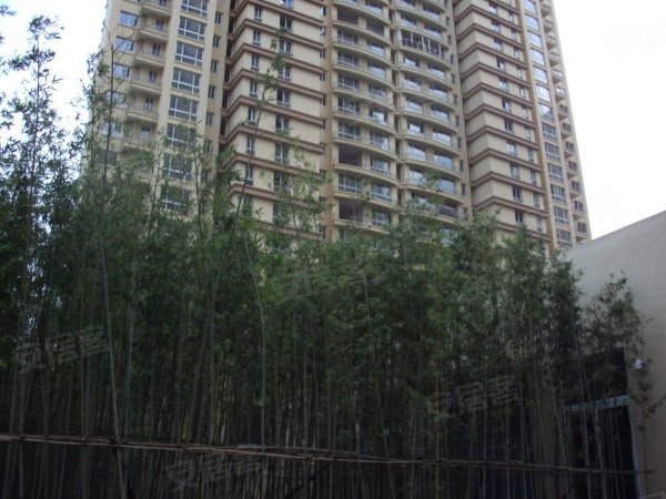 和源名城 精装修两房 全南户型 房东诚心出售 上