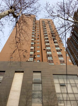 兴庆路 民生新世界15层97平精装双气南北通透