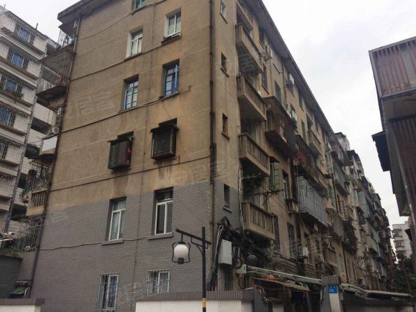 ,元帅路单位贴砖房,全明户型,美食街,三坊七巷,