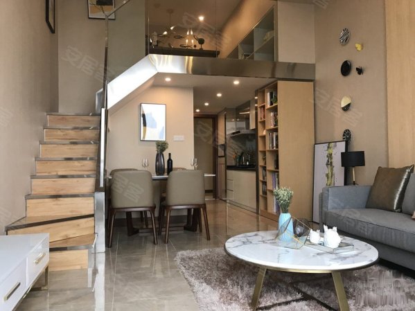 首付一半 跃层45平35万搞定 二环高架旁 4.5米