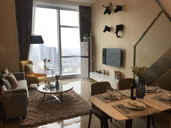 首付一半 跃层45平35万搞定 二环高架旁 4.5米