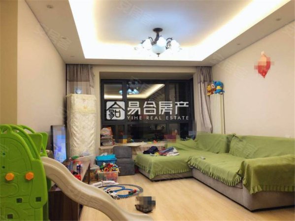 金隅观澜时代+8号楼位置+阳台算一半面积