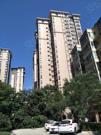 天朗悦城 精装四室 业主送车位 产证在手 随时过