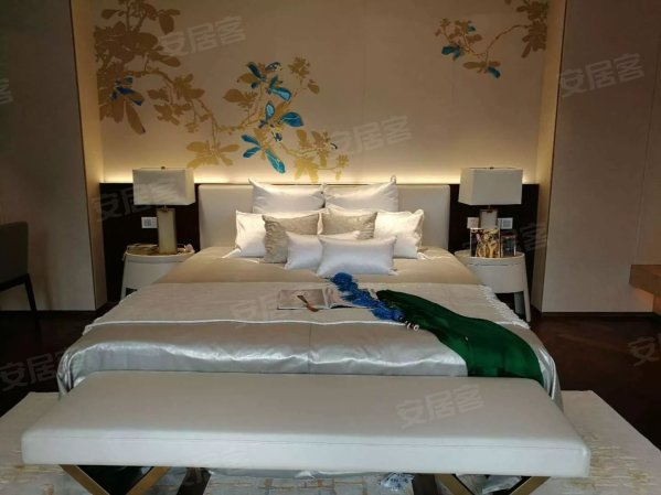 护城河内 龙脉之首 双地铁口+实验学校+泰华商