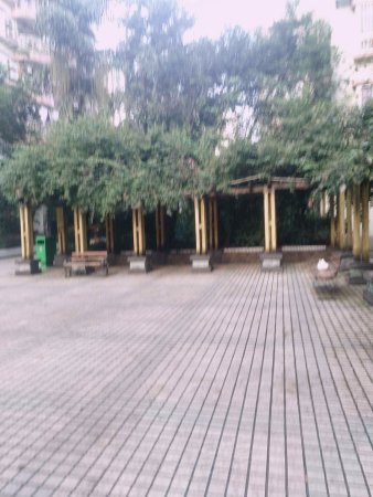 江北区黄泥磅轻轨站旁!金华园!装修两房户型方