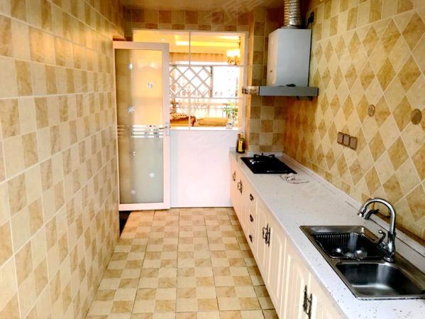 都江堰市中心 华夏广场小区 离都江堰古城区5