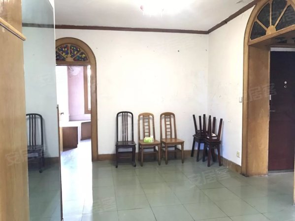 家)胜西小学 人民公园宽窄巷子附近地铁口套二