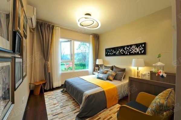 不限够!大套1变小套2(精装+现房+双地铁200米