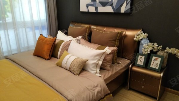 青羊区金沙城 多功能性公寓带花园双地铁现房