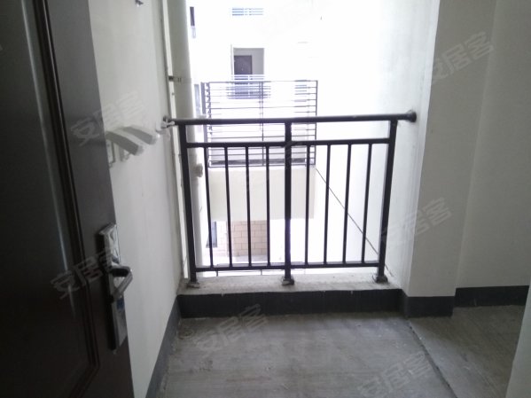 《金色怡园》 不排号 不验资 准现房 交房拿证 