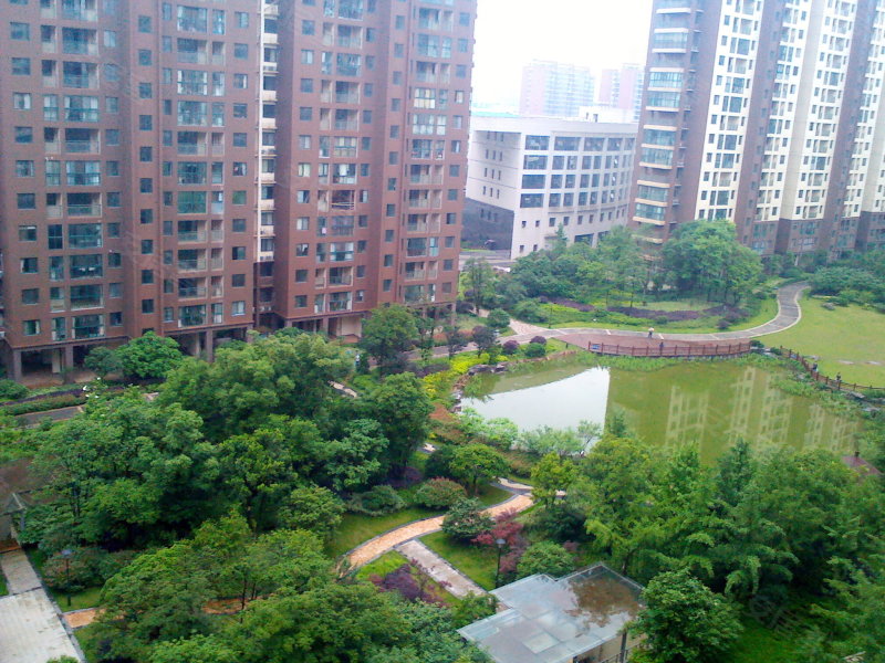 华盛世纪新城