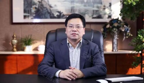 正恒集团董事长_恒力集团董事长直升机