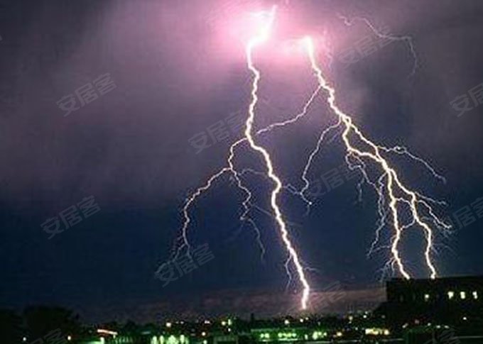 雷电和云行走猜成语_雷电云(2)