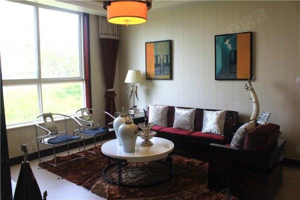 城,2室2厅1卫,吕小寨立交十字东北角(新市委北