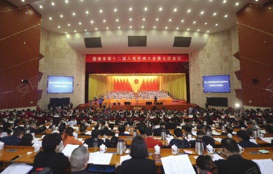 大陆七省经济总量超台湾_台湾经济总量图片