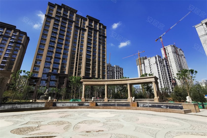 城市中心高端置业区 孟达中央帝景园区实探