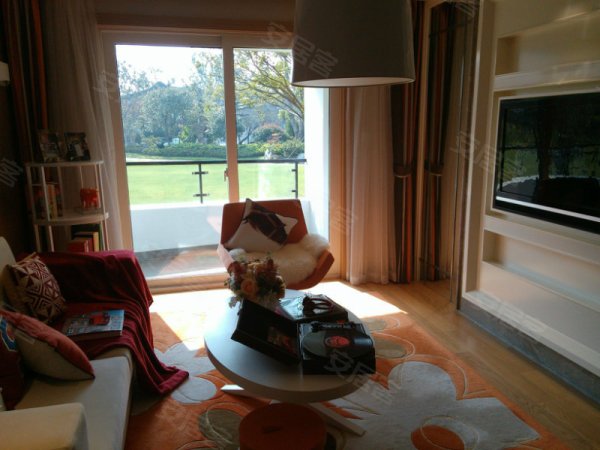 颐景园,3室2厅2卫,周市镇青阳路东侧与金浦路