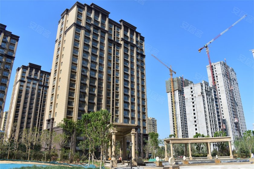 城市中心高端置业区 孟达中央帝景园区实探