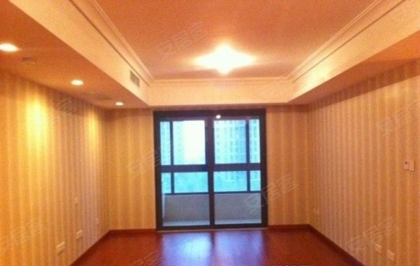 仁恒江湾城,3室2厅2卫,乐山路198号(河西大街